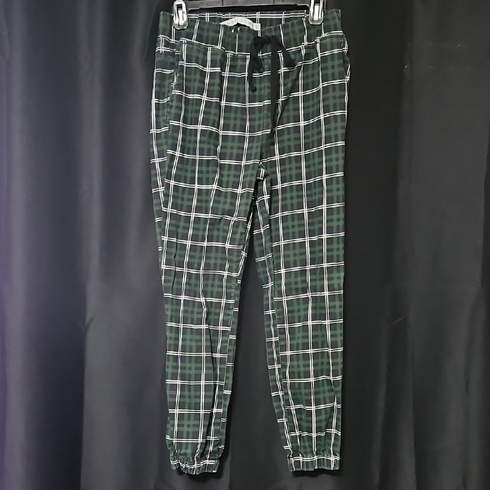 Womens Green And White Plaid Pants With Pockets And Adjustable Waist Band